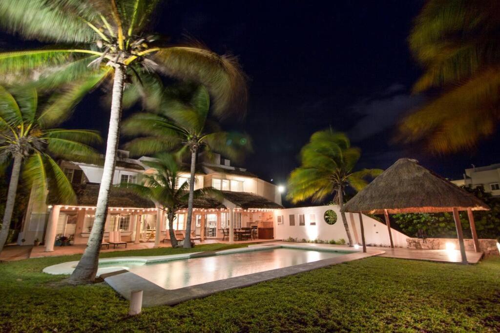 El Meco Beachfront & Private Pool Villa By Casa Paraiso Cancún Exteriér fotografie